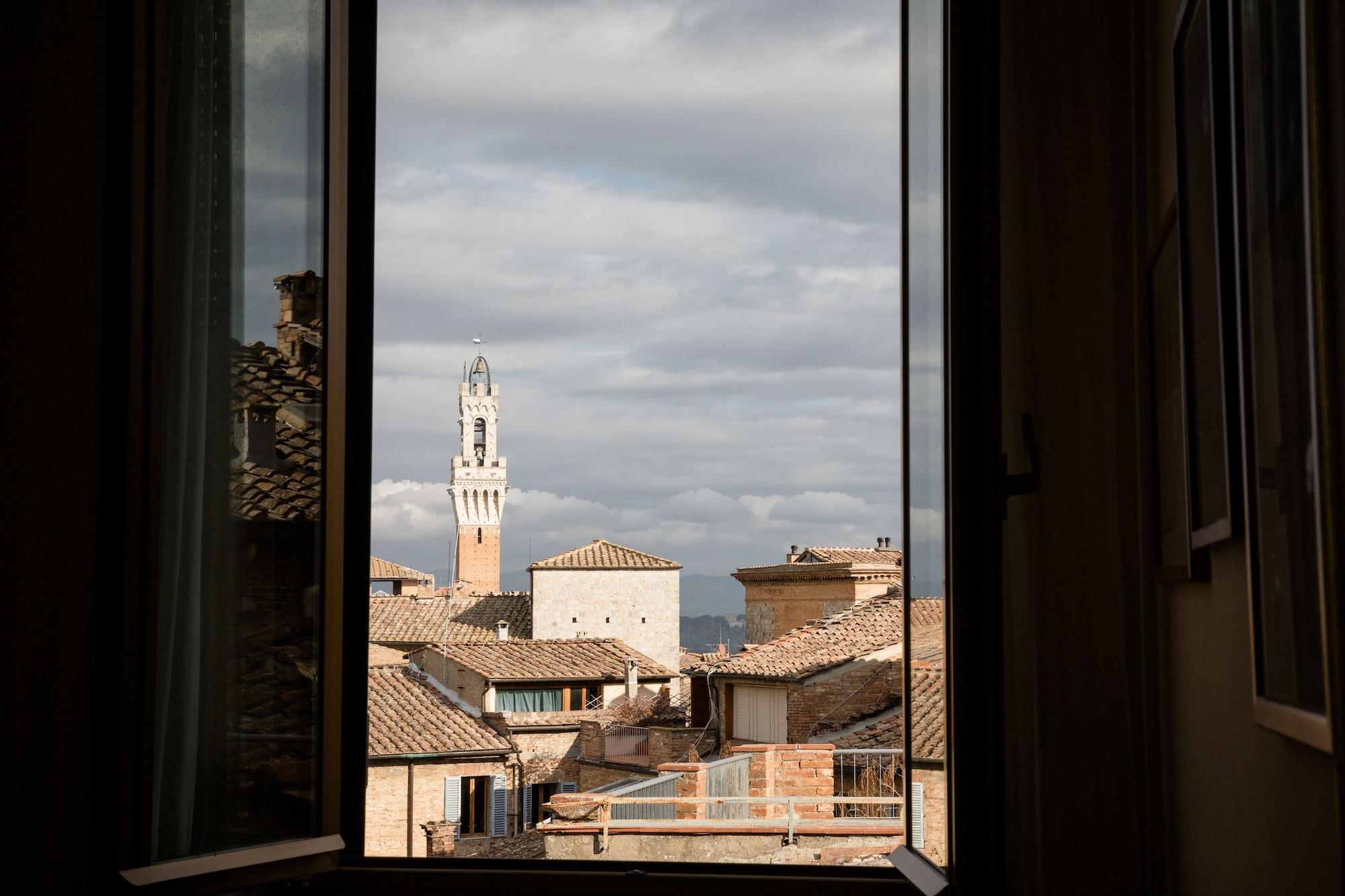 B&B Duomo เซียนา ภายนอก รูปภาพ